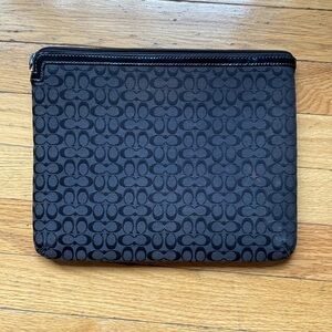 Coach Signature Monogram Grey Black Padded Ipad / Tablet Zip Protective Case